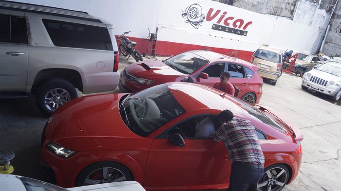 Unidades en el taller - taller mecanico Vicar Racing en Veracruz